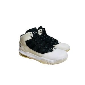 Jordan Max Aura White Black Basketball Shoes Sneakers AQ9214-100 Mens 7Y